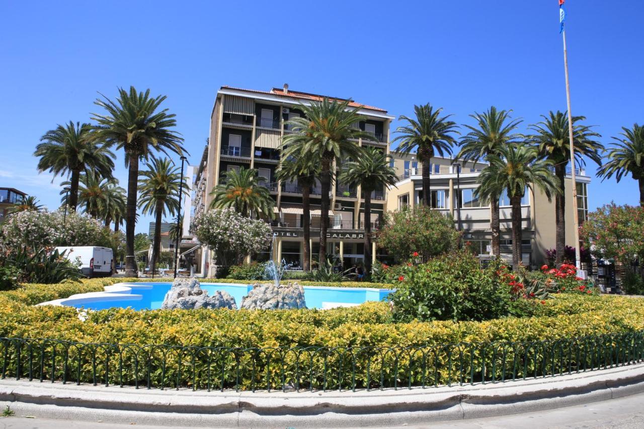 Hotel Calabresi San Benedetto del Tronto Buitenkant foto